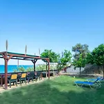 Paradiso Del Mare On The By 