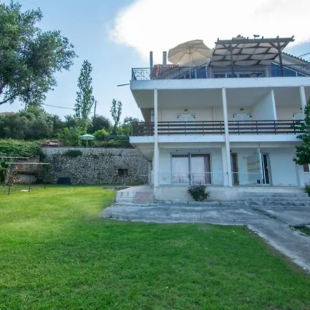 Apartment Paradiso Del Mare On The By 