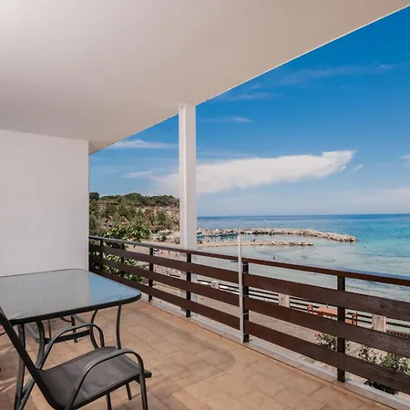 Paradiso Del Mare On The By 