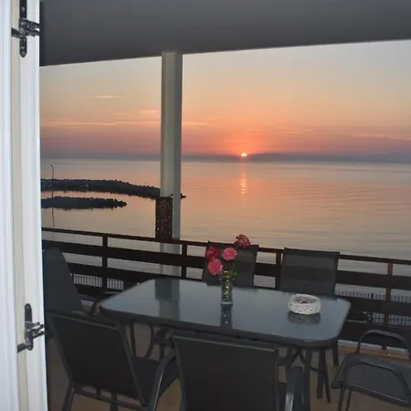 Paradiso Del Mare On The By 