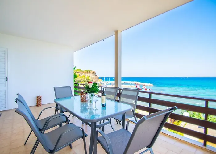 Paradiso Del Mare On The By 